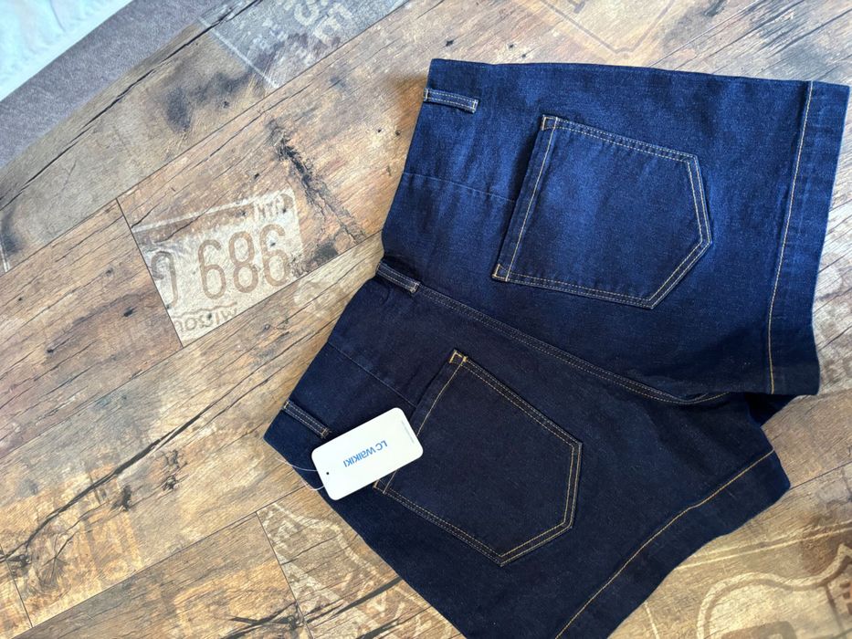 Продавам чисто нови дамски гащи
Размер: 34 (М)