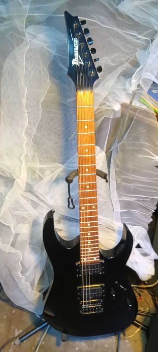 Електрическа китара lesPaul, Fender, Ibanez, Peavey, Yamaha, може+кубе