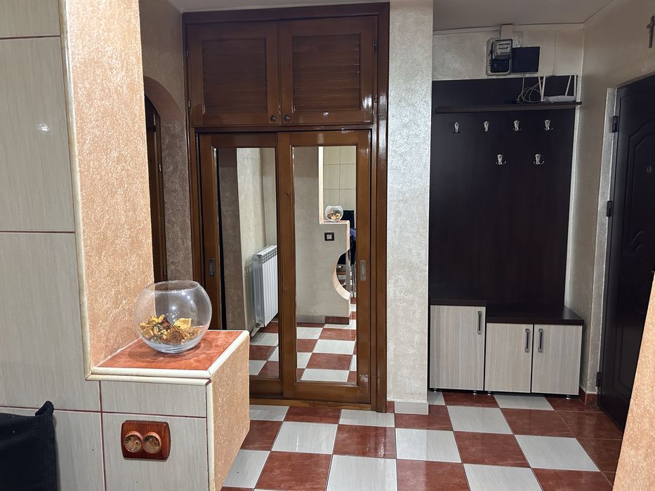 Inchiriez ap.2 camere confort 1 în Tecuci
