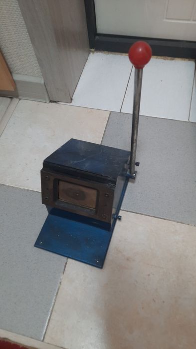 Пресс для визиток