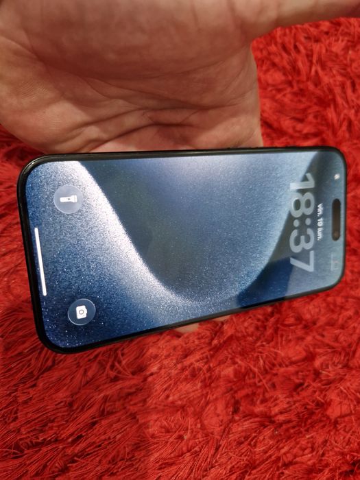 -Iphone 15Pro, ca Nou 256Gb 8Ram ireprosabil Bat:87%-691 cicluri incarcare Blue Titanium doar telefonul poze reale nici o reparatie/interventie MDM