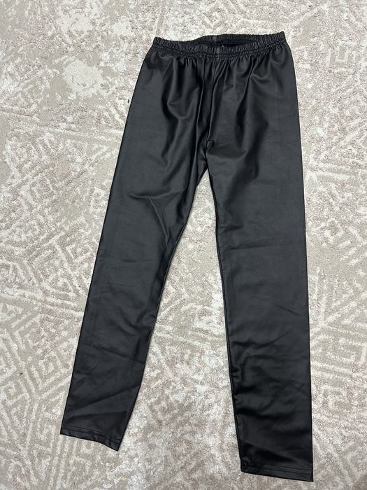 Костюм новый тройка на девочку