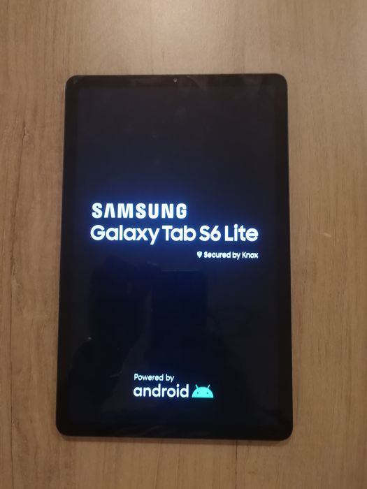Tableta samsung S6 lite se  restarteaza