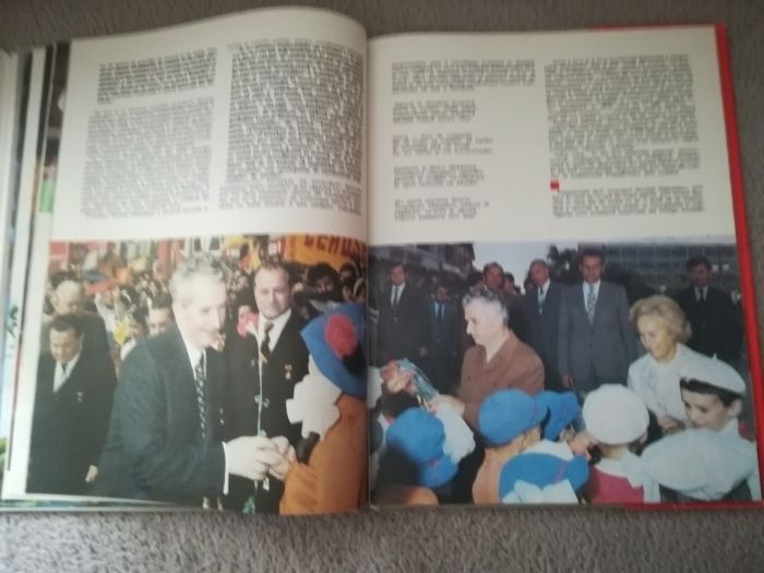 Omagiul dragostei nemarginite, pionieri, Ceausescu, comunism, colectie