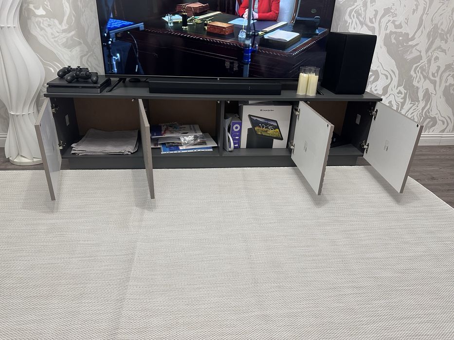 Продам тв тумбу