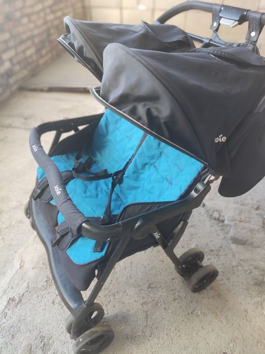 Продаю коляску для двойни