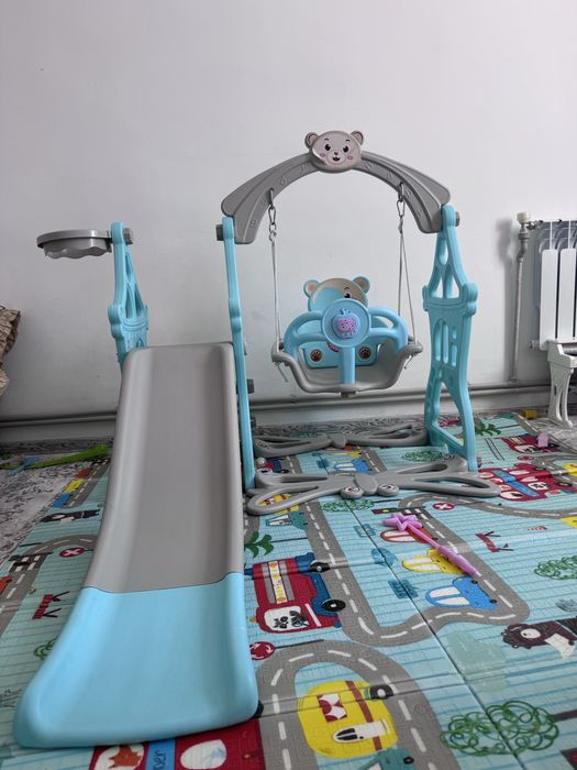 Качеля с горкой