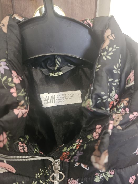 Vesta fetite 4 6 ani ca noua H&M