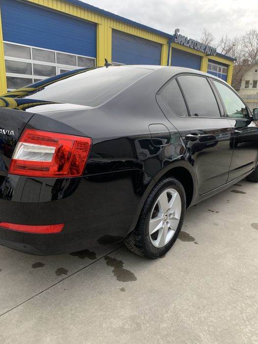 SKODA Octavia 2014 — imagine 4