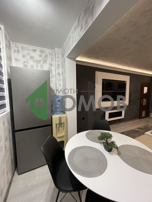 Продава се Тристаен апартамент в Шумен, Тракия - 67 кв.м за 1568 €/кв.м - Снимка #4