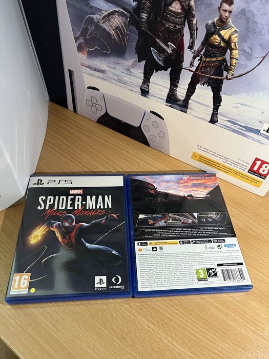 Продавам 2 PS5 игри - Перфектни!