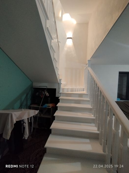 Продается евро дом 1 соток 3 уровня Олмос махалля.