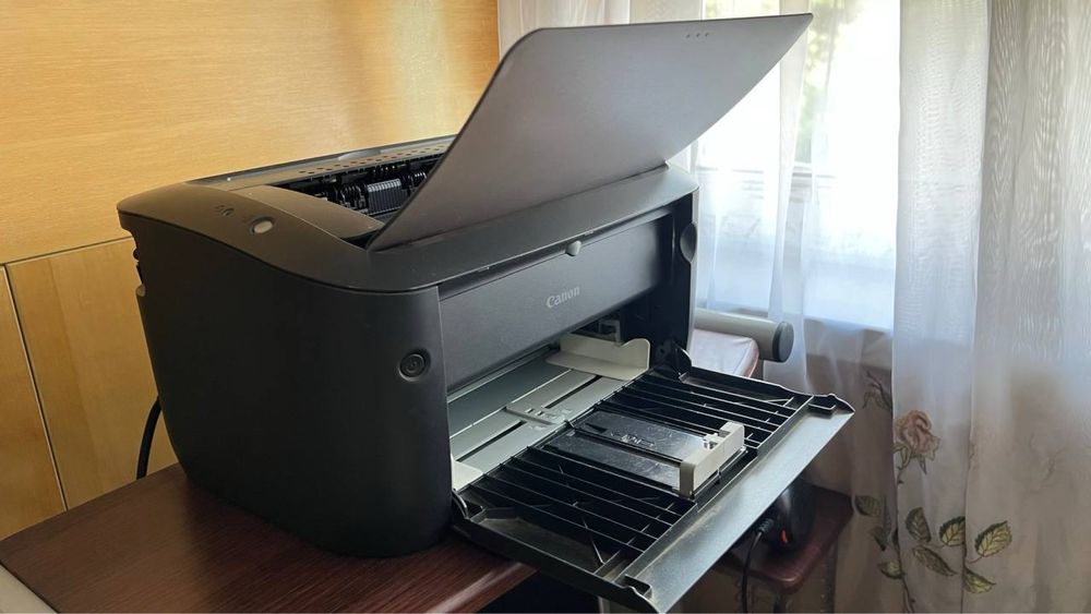 Принтер Canon LBP6000B