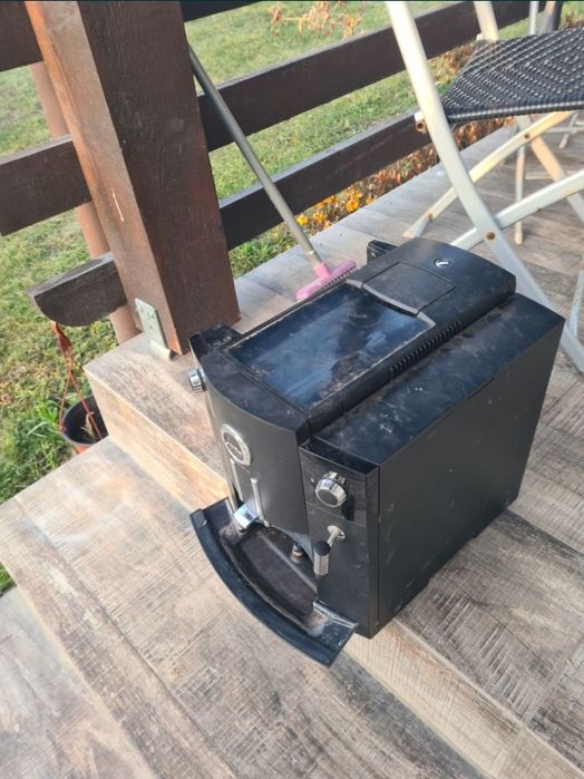 Miele. Delonghi, Melitta, Saeco  și jura c5 , expresore de cafea