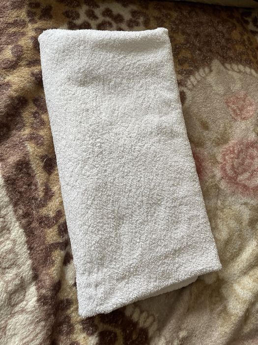 продам большое банное полотенце