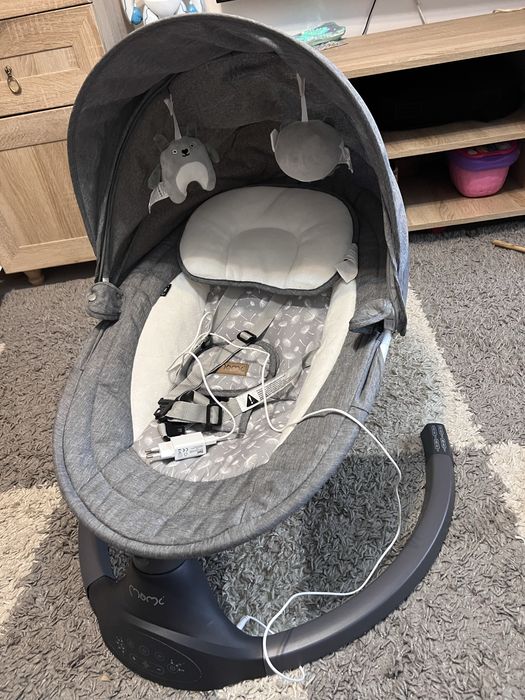 Balansoar și șezlong electric pentru bebe