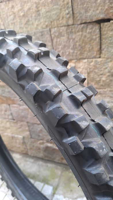 Гуми за крос -Предни външни 21