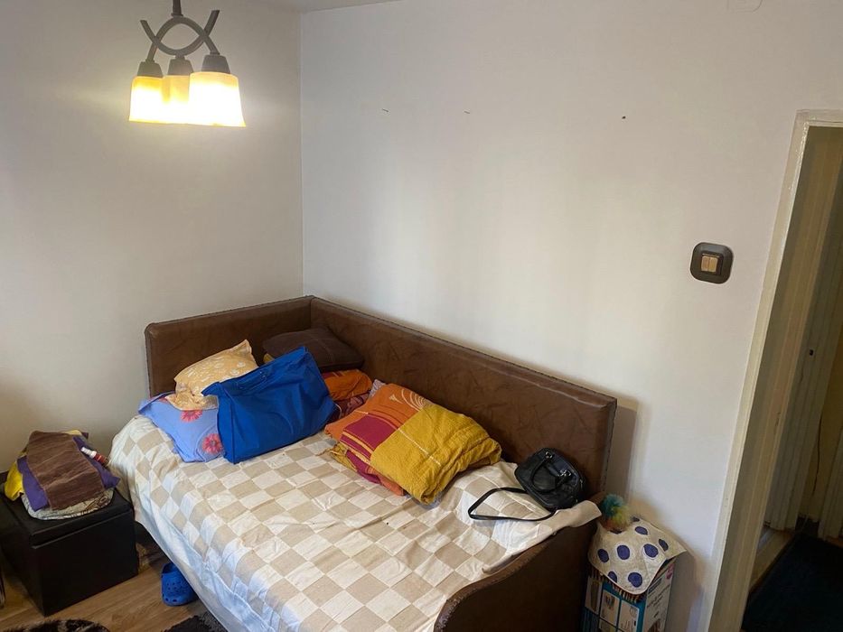 Apartament zona poli 2 | 3 camere-etajul 2