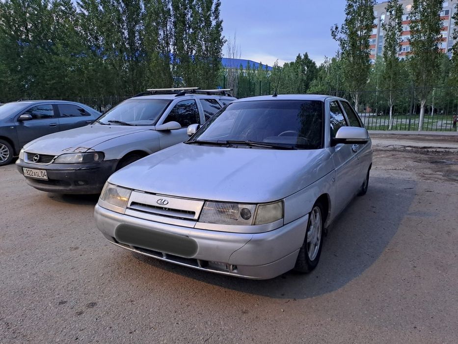 Продам VaZ 2112.