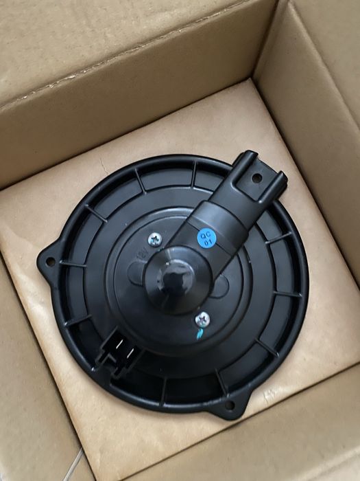 Маторчик печки камри 20,25