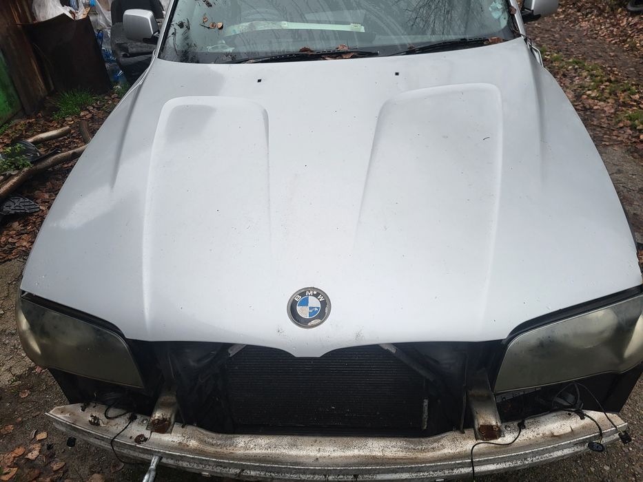 Преден капак за BMW E83