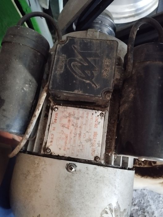 Тестомесачка за 15кг тесто