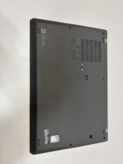 Lenovo ThinkPad T14s Gen2, Intel Core I5-1135G7, SSD 256, RAM 8 GB