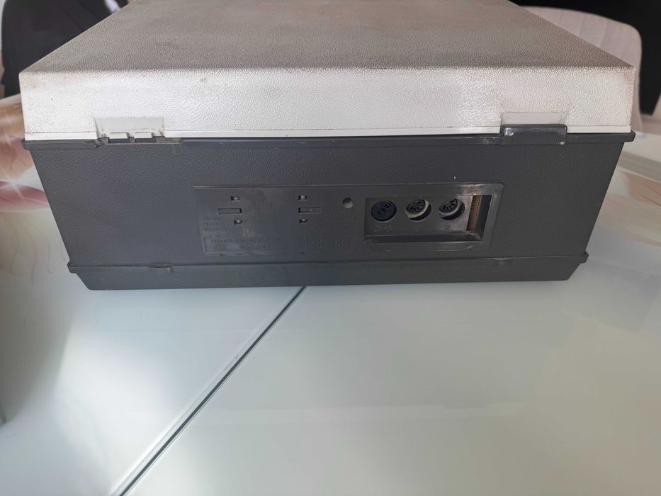 Ролков магнетофон ZK  140  -  GRUNDIG