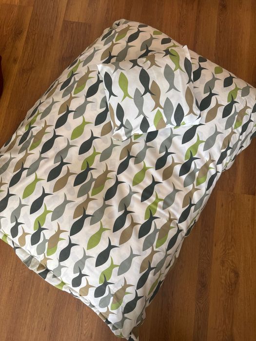 Пуф за сядане с калъф с рибки + декоративна възглавница