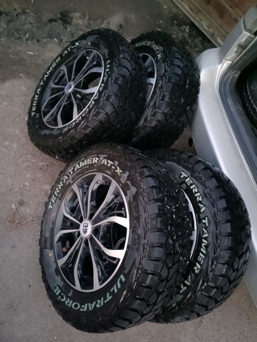 Продам резину с дисками