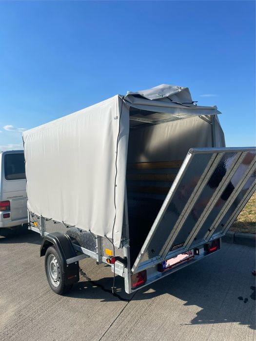 remorca  2500 L/ 1500 l  pentru inchiriat