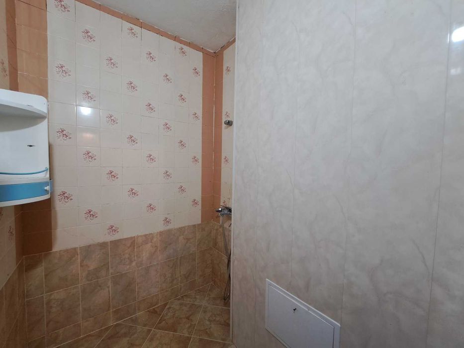 Продава се Тристаен апартамент в Пловдив, Тракия - 86 кв.м за 771 €/кв.м - Снимка #9