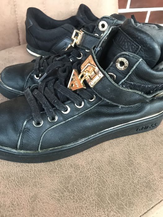 Adidasi Gheata piele naturala marimea 36