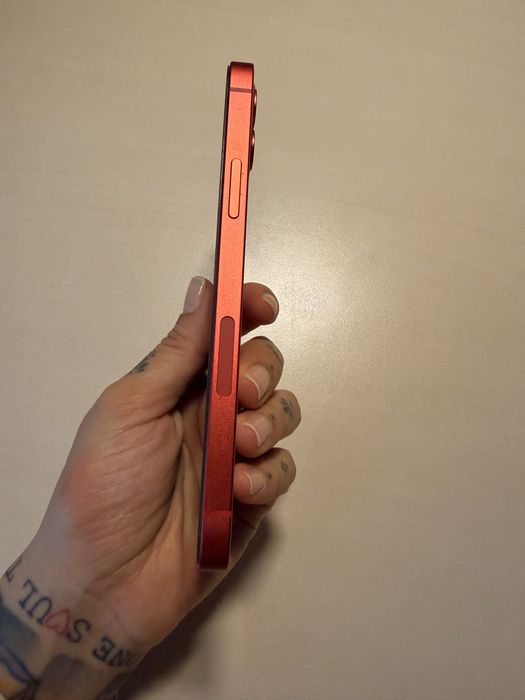 IPhone 12, 64Gb, в идеальном состоянии