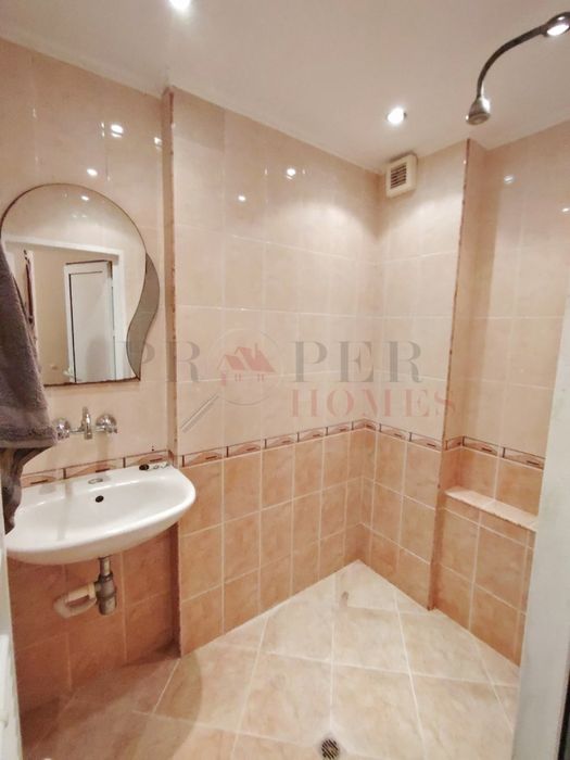 Дава под наем 2-стаен гр. Велико Търново - Център 68m²