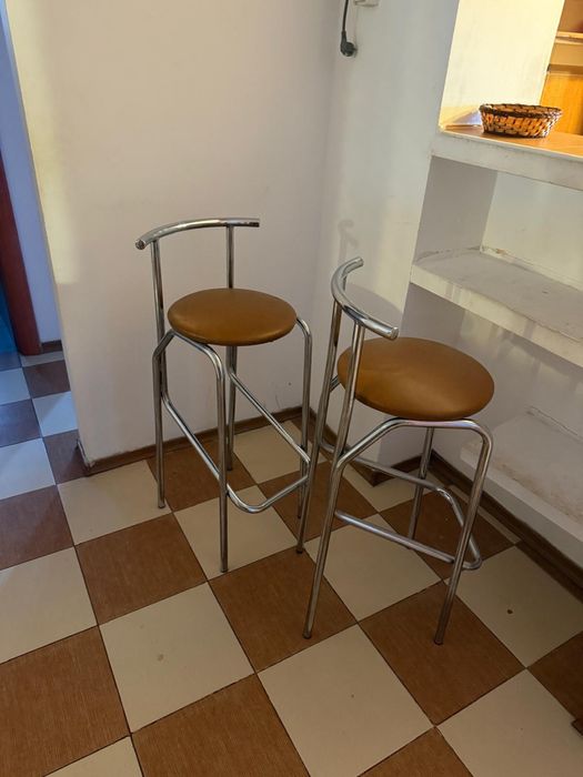 Scaune bar din metal
