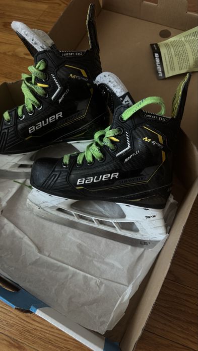 Коньки Bauer Supreme M5 PRO YTH 12.0