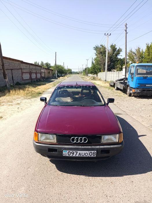 Продам ауди 80 1989г 1.8моно газ бензин