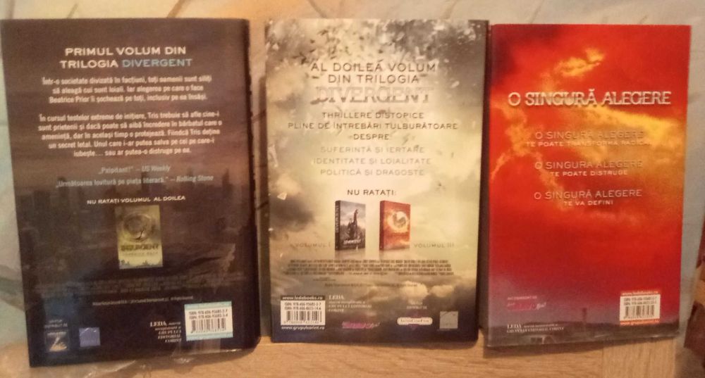 Seria Divergent (Veronica Roth)