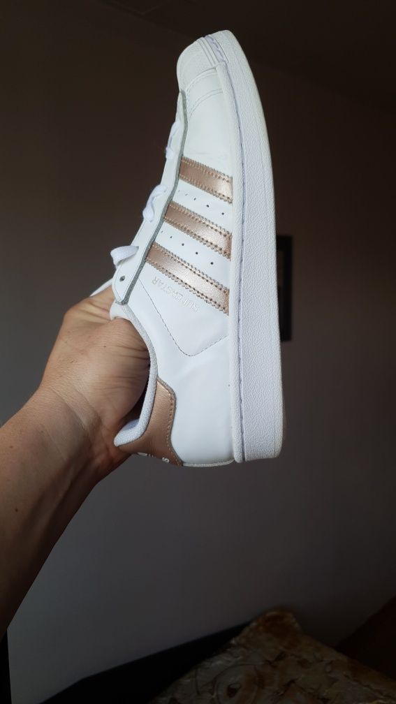 Adidas superstar gold 38 best sale