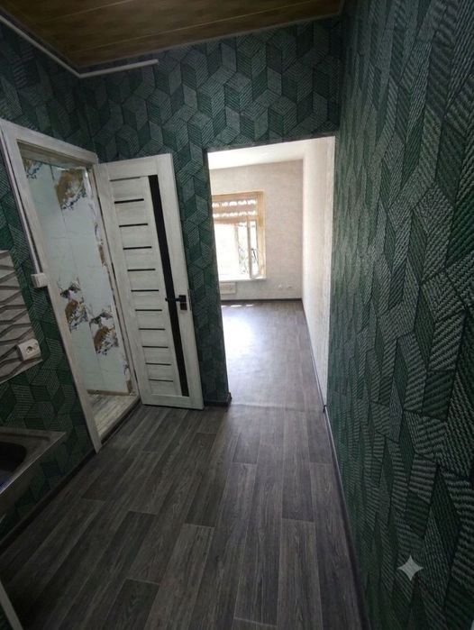 Продаётся 1 комнатная квартира. Дёшево!