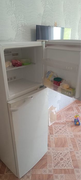 Продам холодильник бу