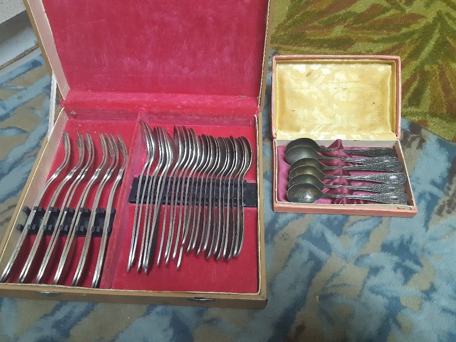 Мельхиоровые столовые приборы