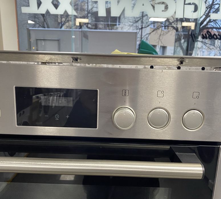 Печка за вграждане SIEMENS HE010FBA0 66 l