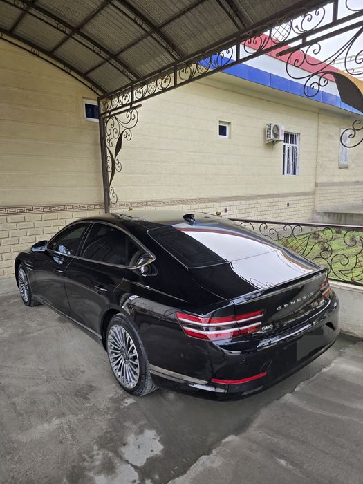 Genesis G80 electric