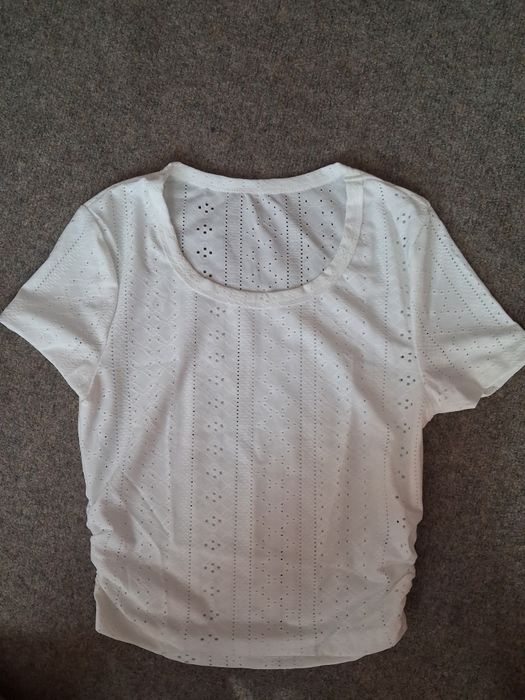 Дамски блузи къс ръкав