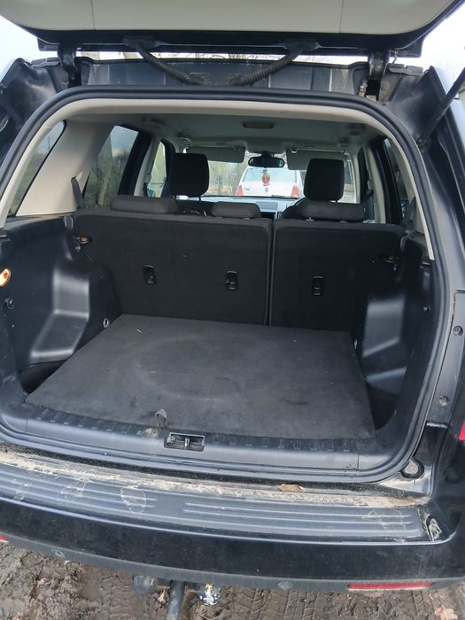 Vând Land Rover Freelander