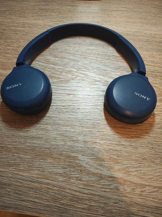 Безжични слушалки Sony WH-CH510