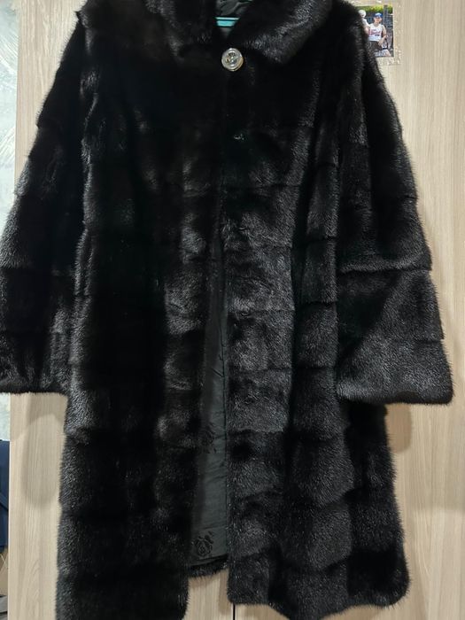 Норковая шуба черный бриллиант