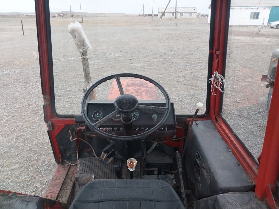 Продам Трактор т25